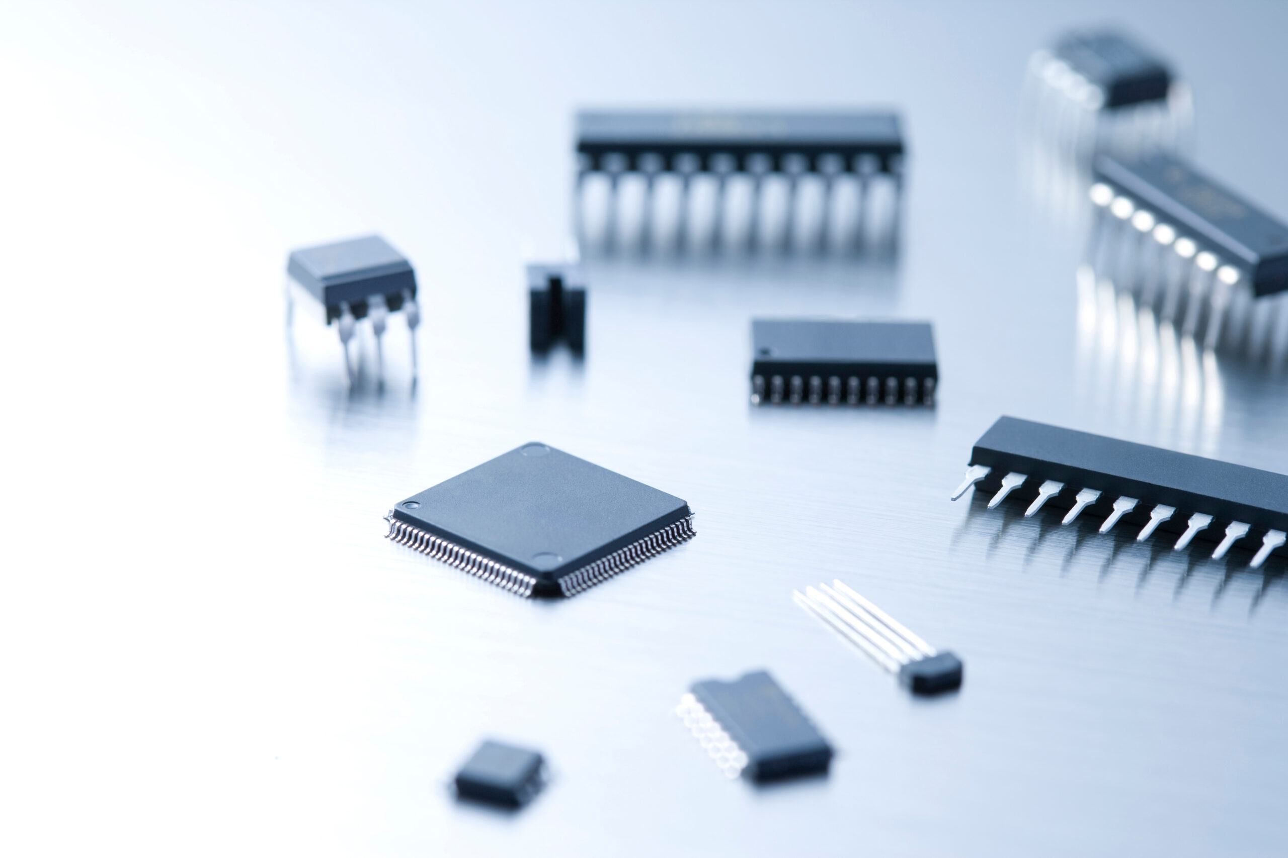 EMS 基板部品 チップ